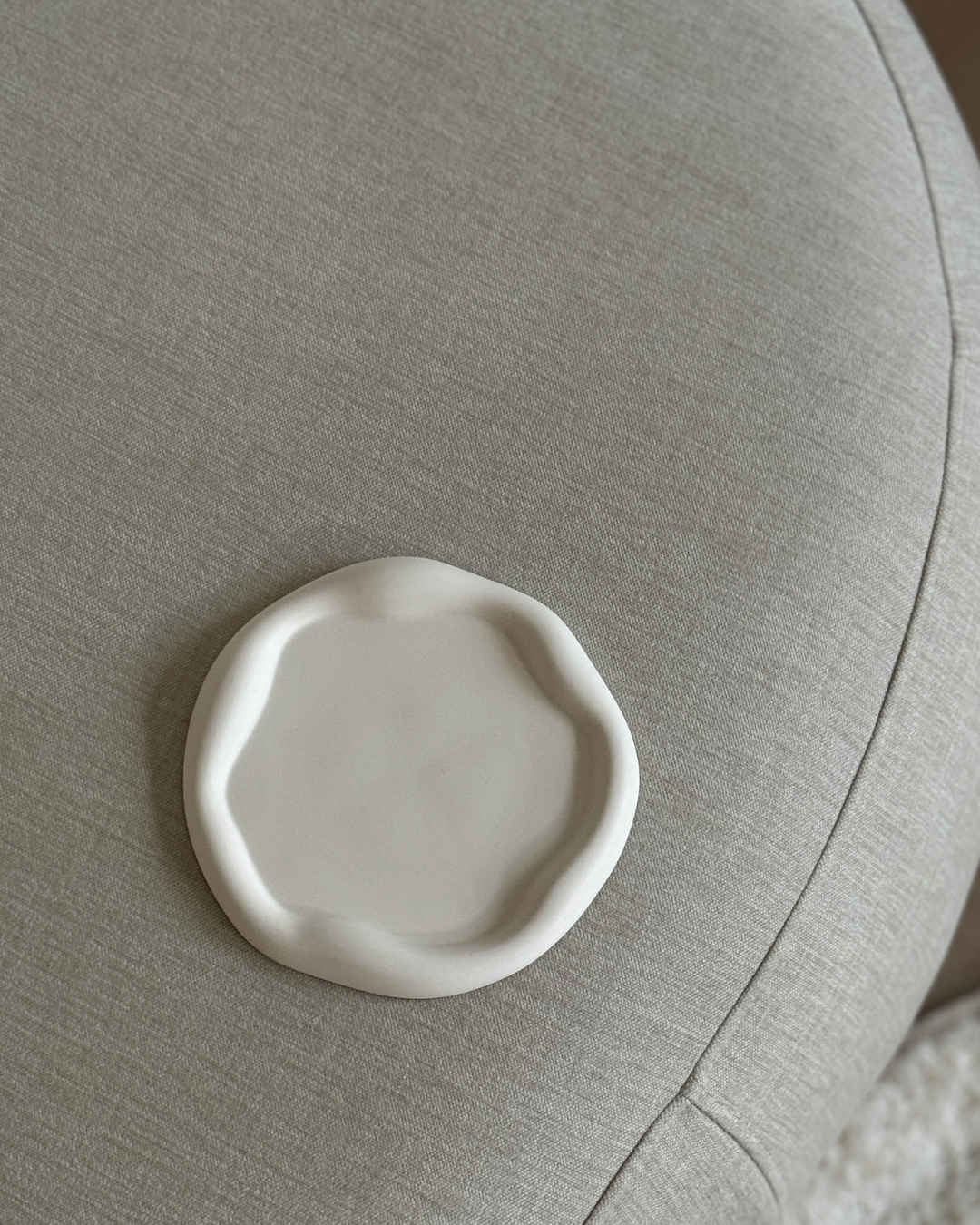 CLOUD TRAY - ROUND