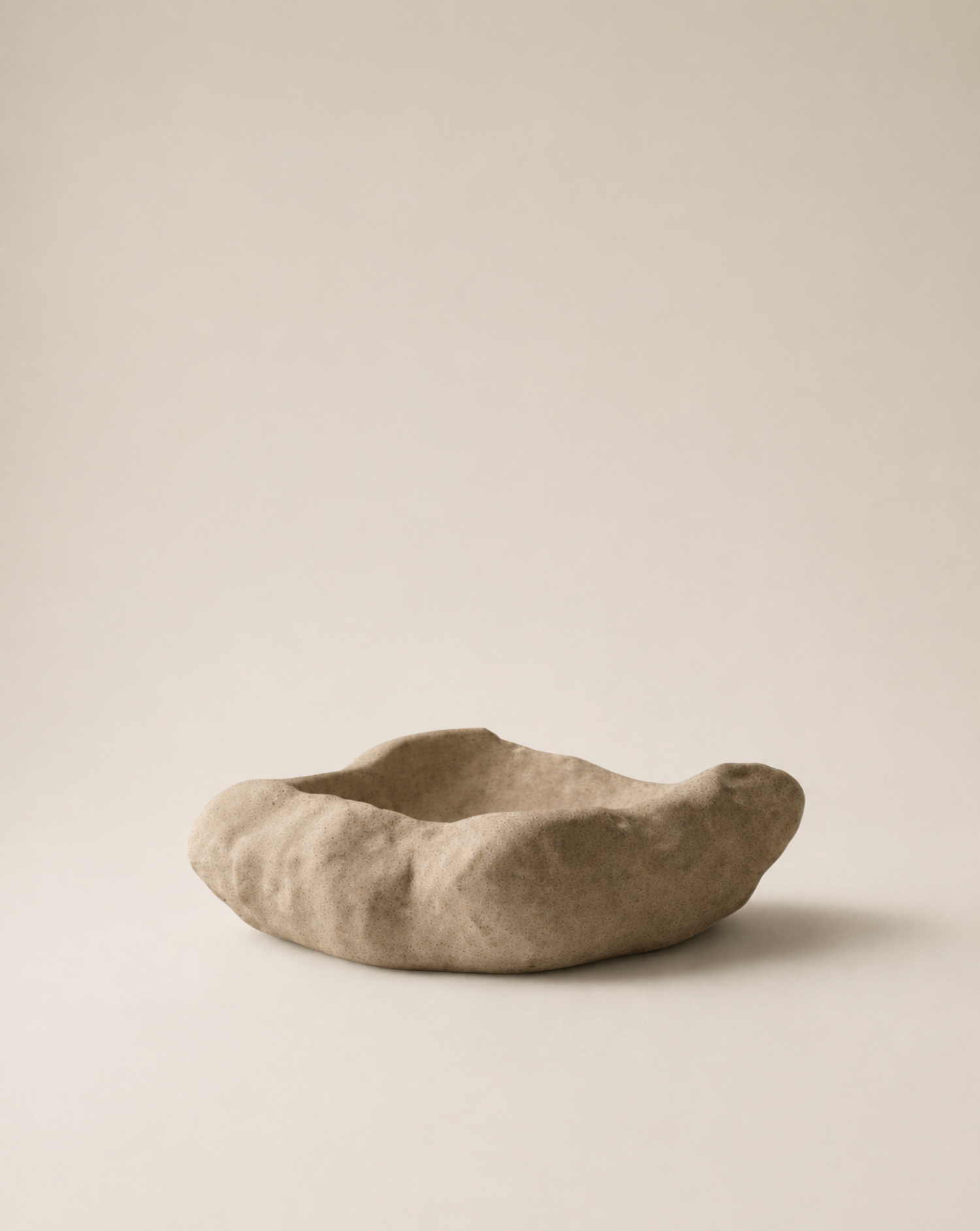 concrete sculpture for home decor, modern decorative sculpture, minimalist art sculpture, unique home accent, stylish jewelry holder, storage sculpture for rings and small items, contemporary concrete art, high-quality handcrafted sculpture, sustainable home decor, decorative centerpiece for living room or bedroom, eco-friendly home accessories, sculptural decor for modern homes, unique gift for home styling, premium art piece, sculptural design for home organization, ginaladeco